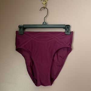 Chic Magenta Bikini Bottom